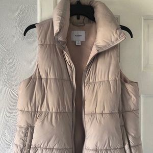 Old Navy Puffer Vest